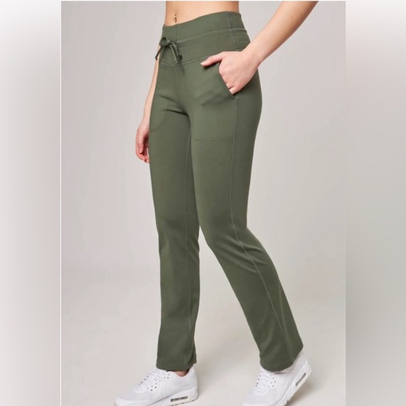Mondetta Pants - Mondetta Performance + Luxury woman’s high waisted flare leggings